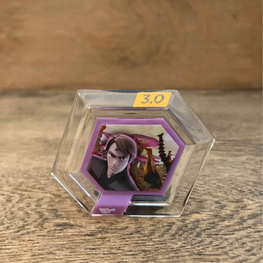 Disney Infinity 3.0 Power Disc
Skies over Felucia